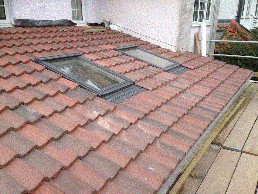 Thoughtful sky lights lifting the kitchen.